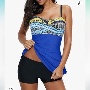 Amazon Women's Blue and Yellow Bikini Set